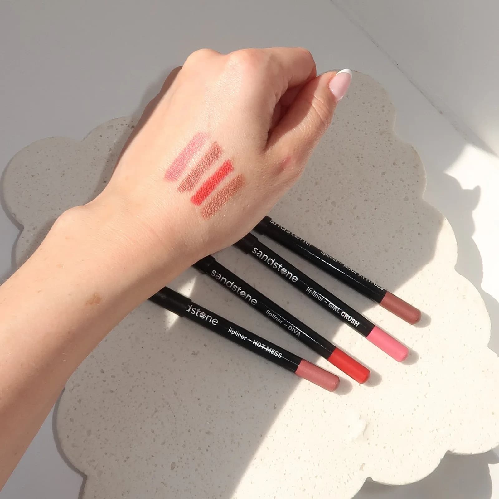 Lip Liner view 4