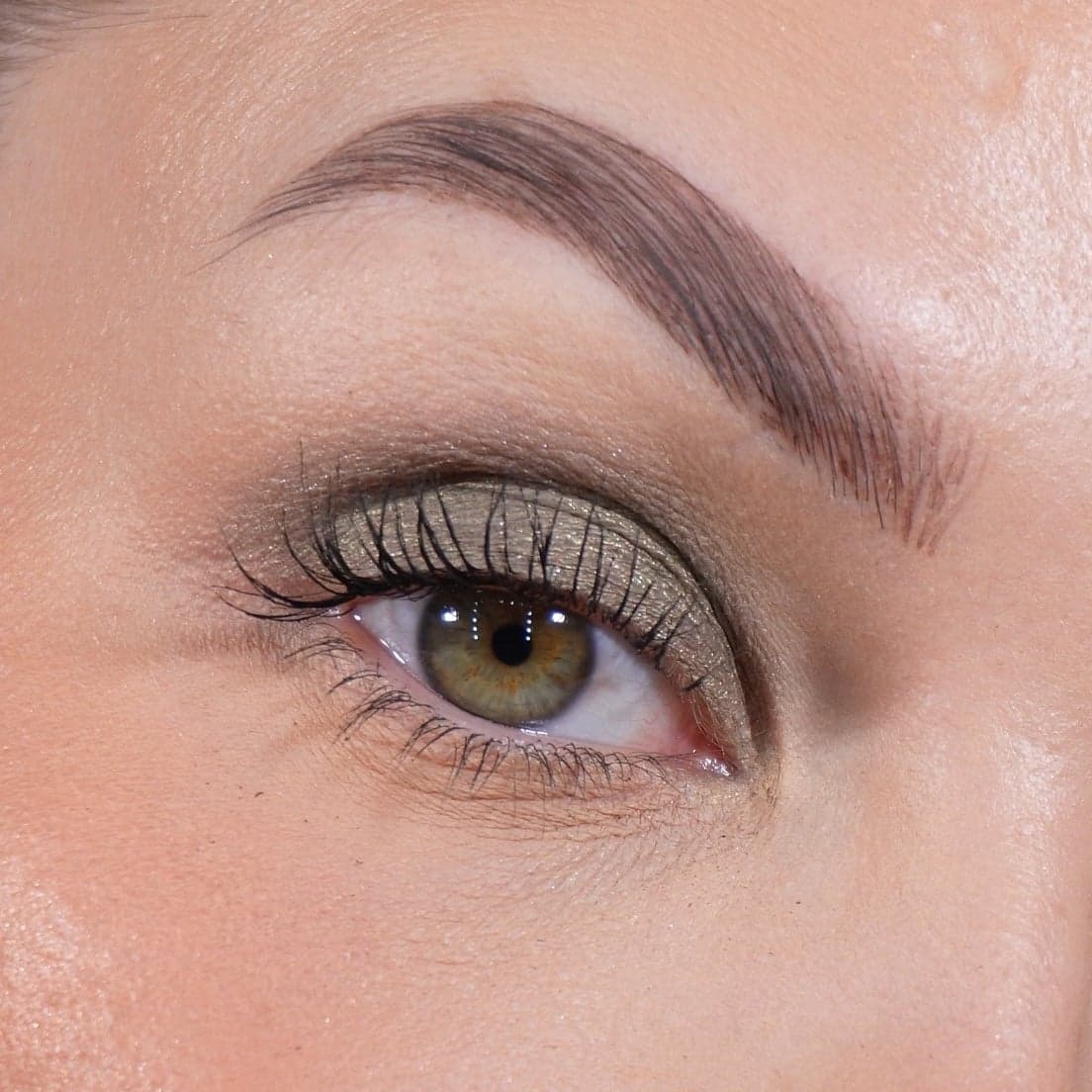 Eyeshadow view 2
