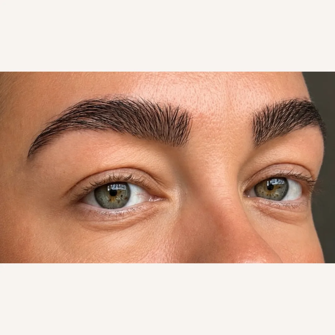 Precision Brow Pencil Brunette view 4